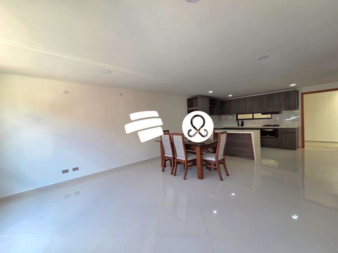 Casa de 4 alcobas en venta en Pantanillo, El Retiro, 161 m² · foto 2 de 24
