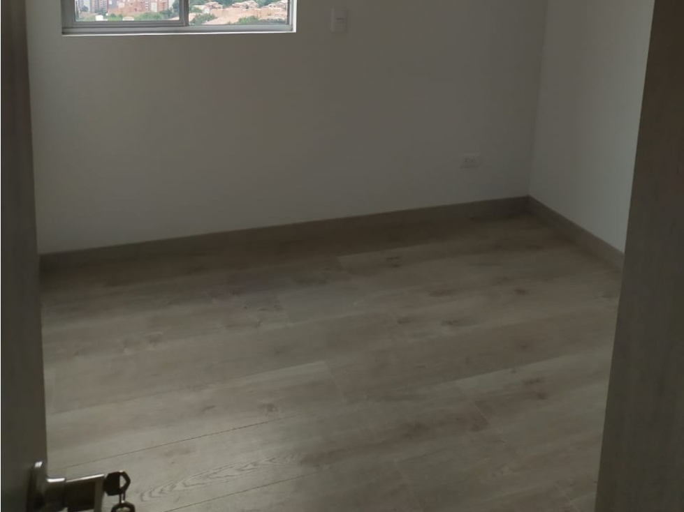 Apartamento en venta en La Ferreria, La Estrella · foto 5 de 9