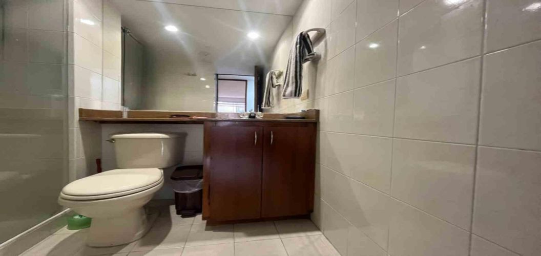 Apartamento de 2 alcobas en arriendo en Los Balsos, Medellín, 100 m² · foto 8 de 11