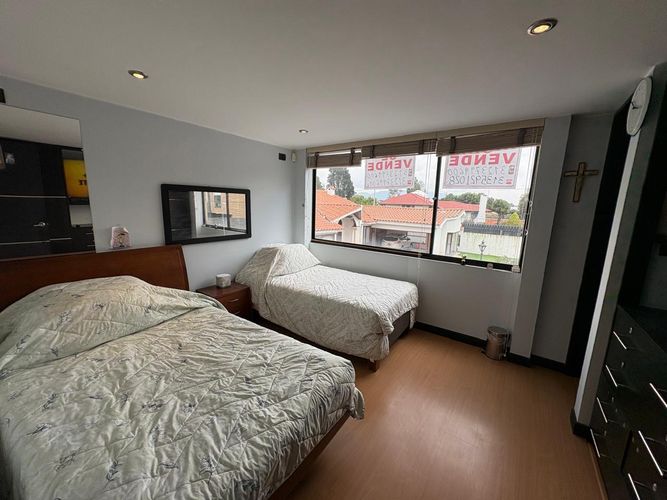 Casa de 4 alcobas en venta en Multifamiliares Valdivia, Chía, 159 m² · foto 4 de 21