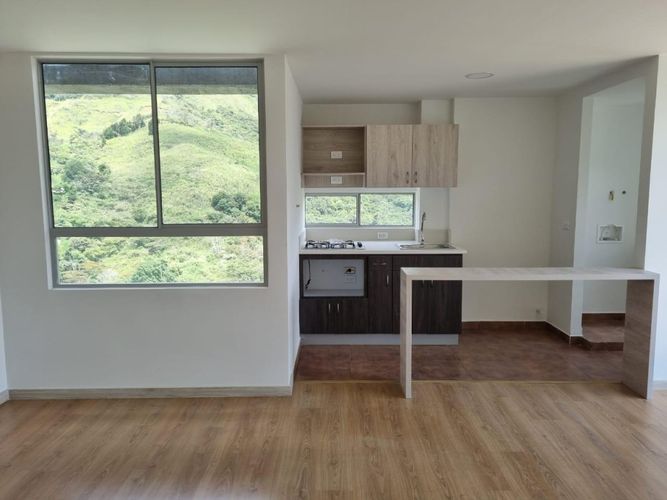 Apartamento de 3 alcobas en venta en Machado, Copacabana, 65 m² · foto 3 de 19