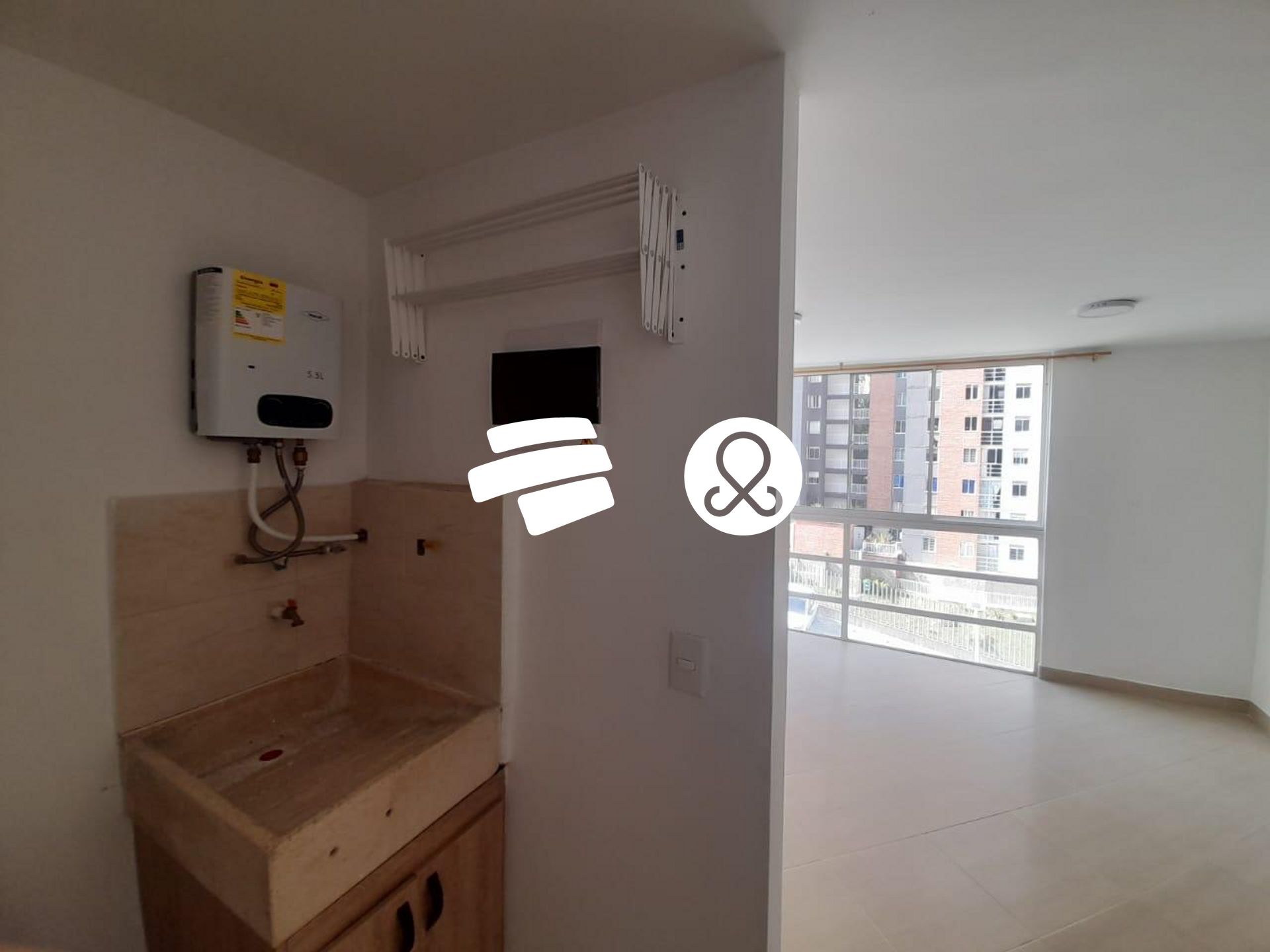 Apartamento en venta en Zona Industrial No. 1, Itagüí · foto 4 de 8