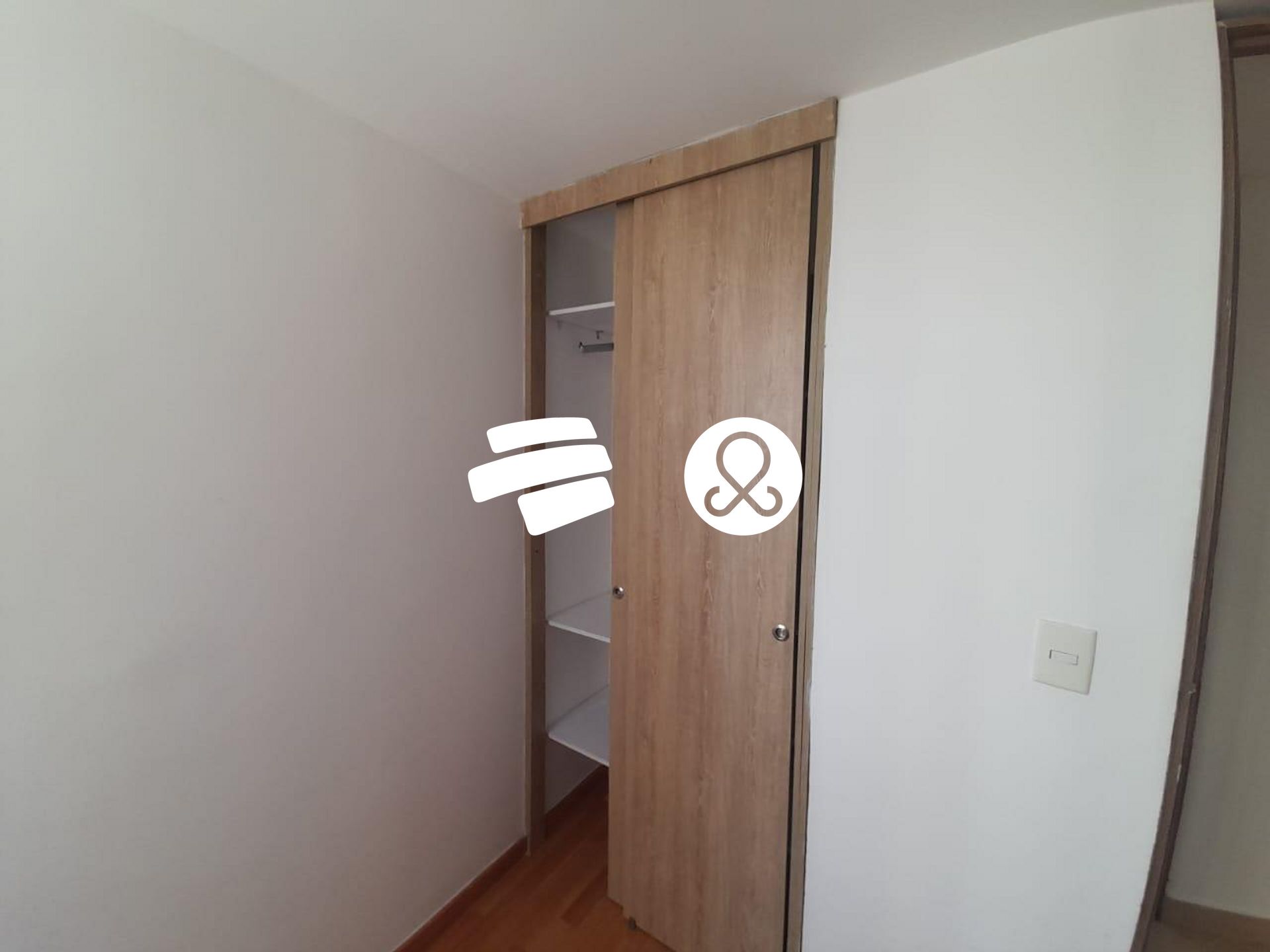 Apartamento en venta en Zona Industrial No. 1, Itagüí · foto 8 de 8