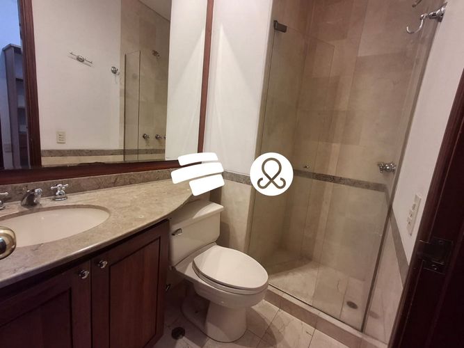 Apartamento de 3 alcobas en venta en El Poblado, Medellín, 316 m² · foto 13 de 18