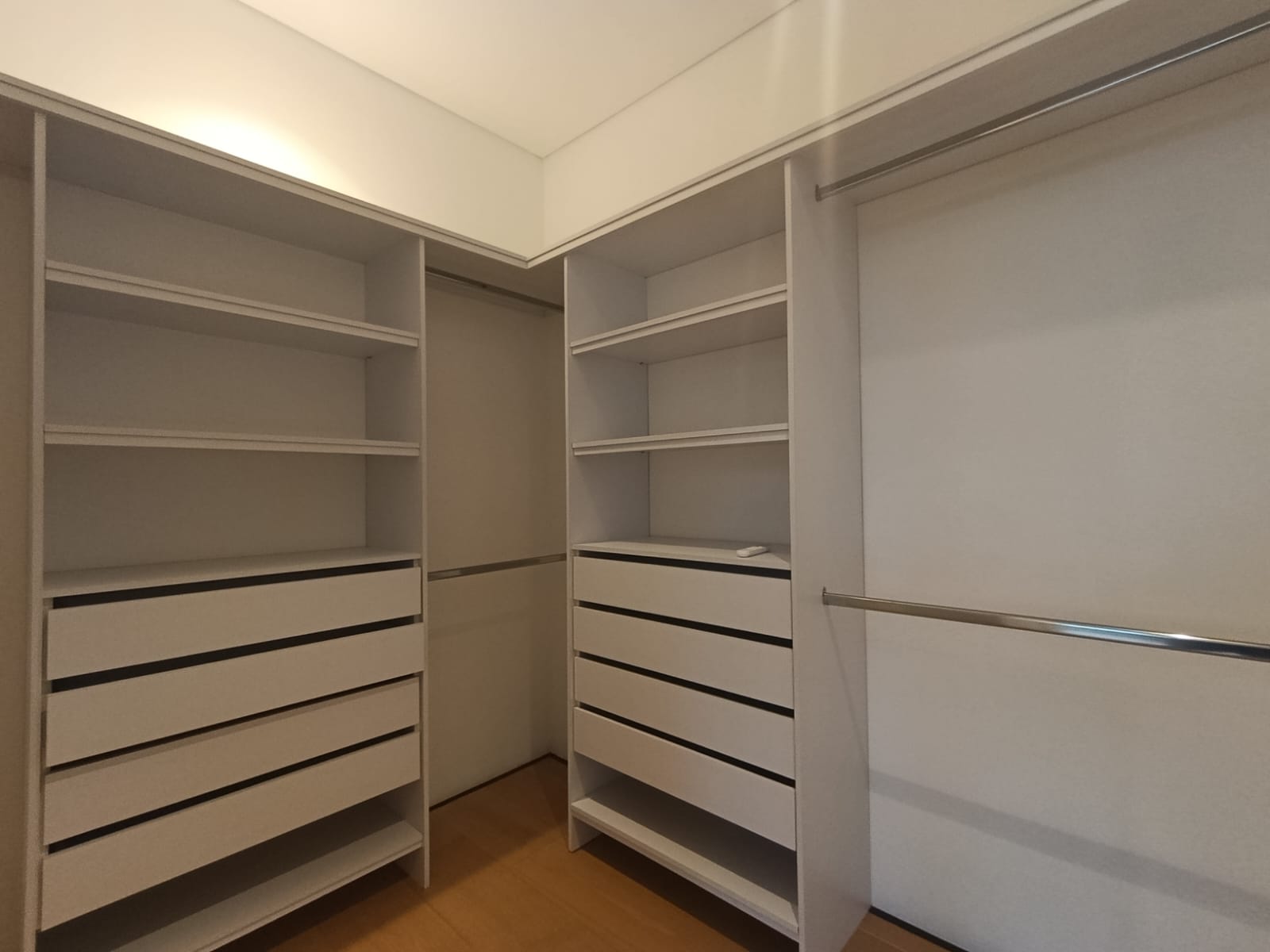 Apartamento en arriendo en El Poblado, Medellín · foto 7 de 20