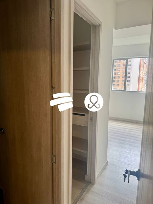 Apartamento de 3 alcobas en venta en Villa Carlota, Medellín, 138 m² · foto 13 de 19