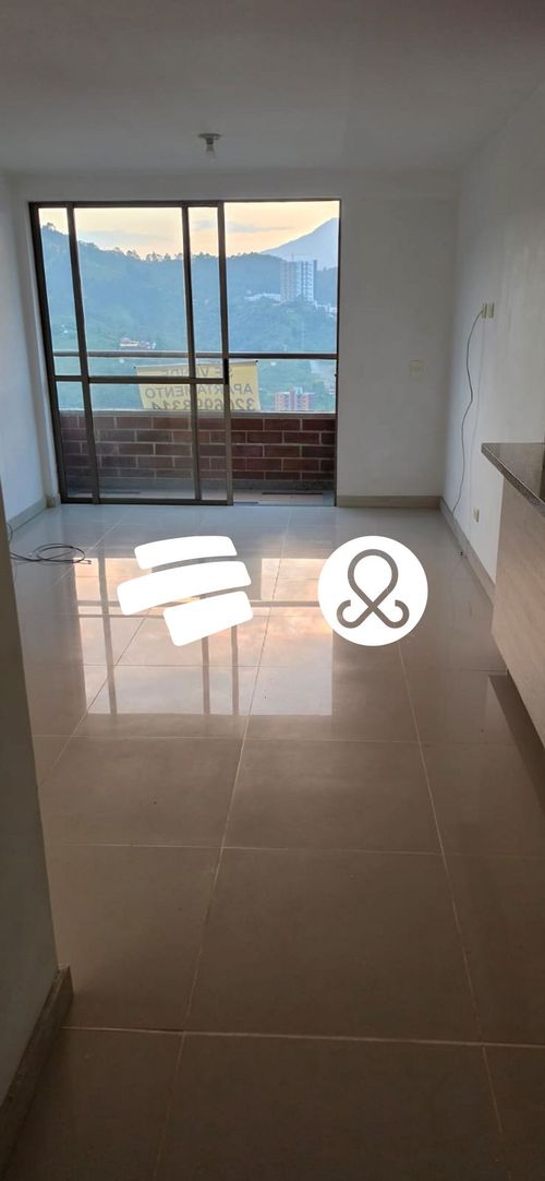 Apartamento de 3 alcobas en venta en Entreamigos, Sabaneta, 72 m² · foto 3 de 8