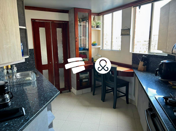 Apartamento de 4 alcobas en venta en La Florida, Medellín, 210 m² · foto 21 de 24