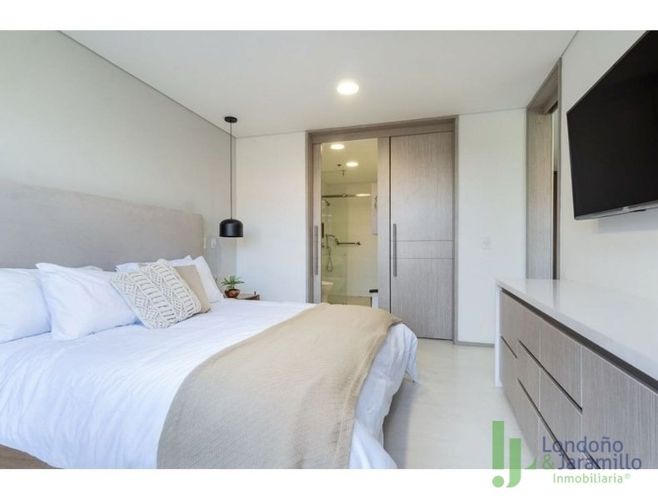 Apartamento de 1 alcoba en venta en Llano Grande, Rionegro, 58 m² · foto 6 de 6