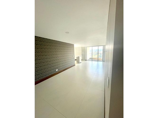 Apartamento de 3 alcobas en venta en Las Lomitas, Sabaneta, 100 m² · foto 4 de 14