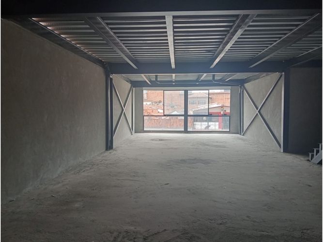 Bodega en arriendo en La Milagrosa, Medellín, 160 m² · foto 4 de 6