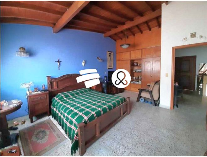 Casa de 5 alcobas en venta en Simon Bolivar, Medellín, 337 m² · foto 20 de 24