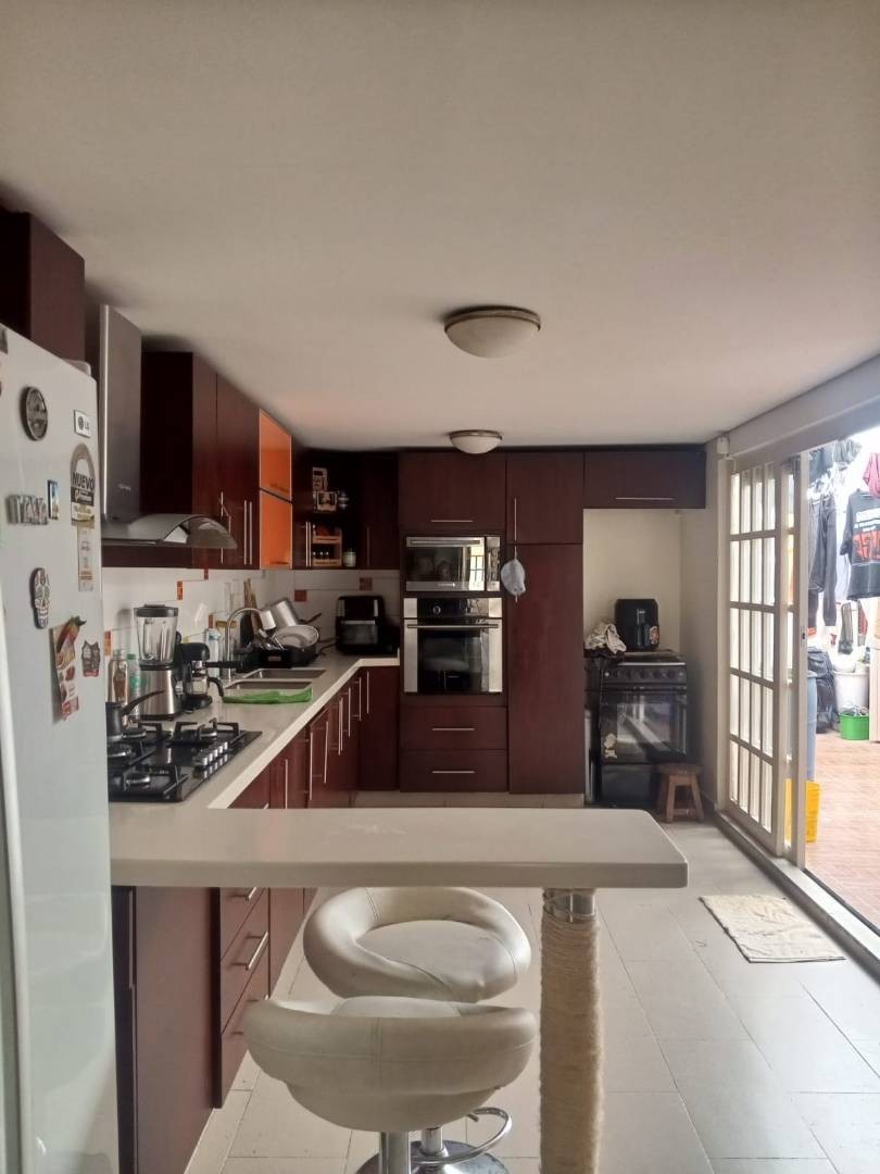 Casa en venta en Engativá, Bogotá · foto 10 de 24