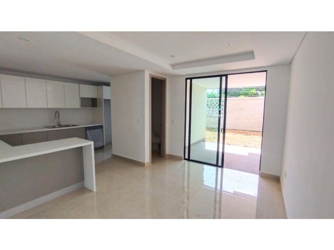 Casa de 3 alcobas en venta en Villa Campestre, Barranquilla, 235 m² · foto 2 de 24