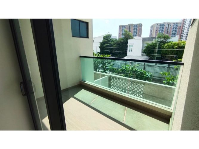 Casa de 3 alcobas en venta en Villa Campestre, Barranquilla, 235 m² · foto 3 de 24