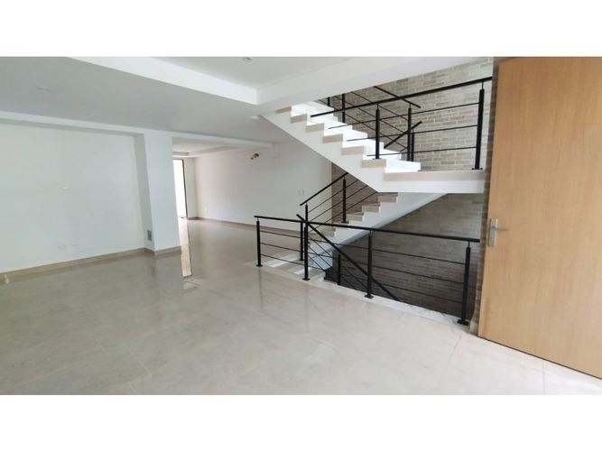 Casa de 3 alcobas en venta en Villa Campestre, Barranquilla, 235 m² · foto 17 de 24