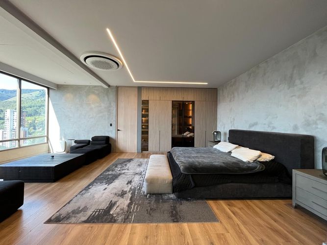 Apartamento de 3 alcobas en venta en El Poblado, Medellín, 406 m² · foto 16 de 20