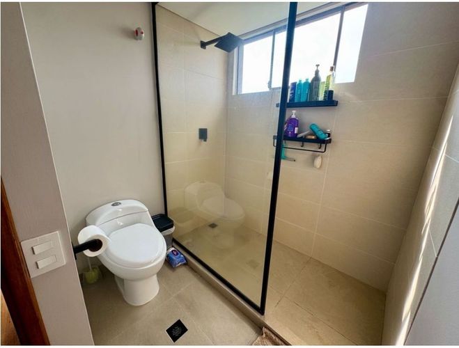 Apartamento de 3 alcobas en venta en El Poblado, Medellín, 172 m² · foto 16 de 16
