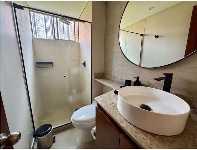 Apartamento de 3 alcobas en venta en El Poblado, Medellín, 172 m² · foto 14 de 16