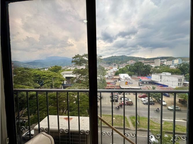 Apartamento de 3 alcobas en venta en Tequendama, Cali, 153 m² · foto 11 de 11