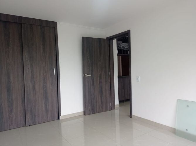 Apartamento de 2 alcobas en venta en Los Naranjos, Medellín, 65 m² · foto 13 de 19