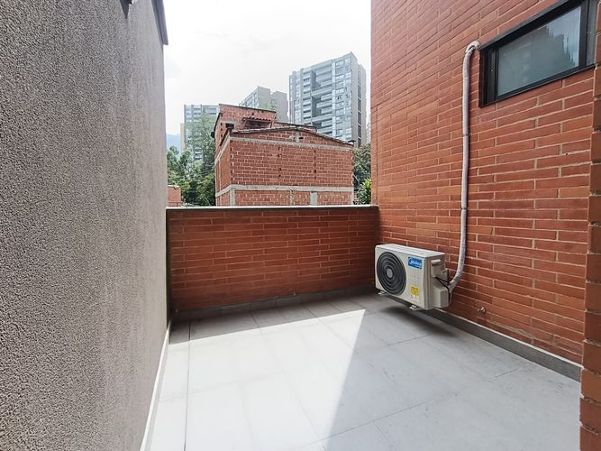 Apartamento de 3 alcobas en venta en Cumbres, Envigado, 128 m² · foto 6 de 24