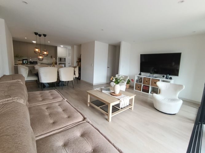 Apartamento de 3 alcobas en venta en Cumbres, Envigado, 128 m² · foto 7 de 24