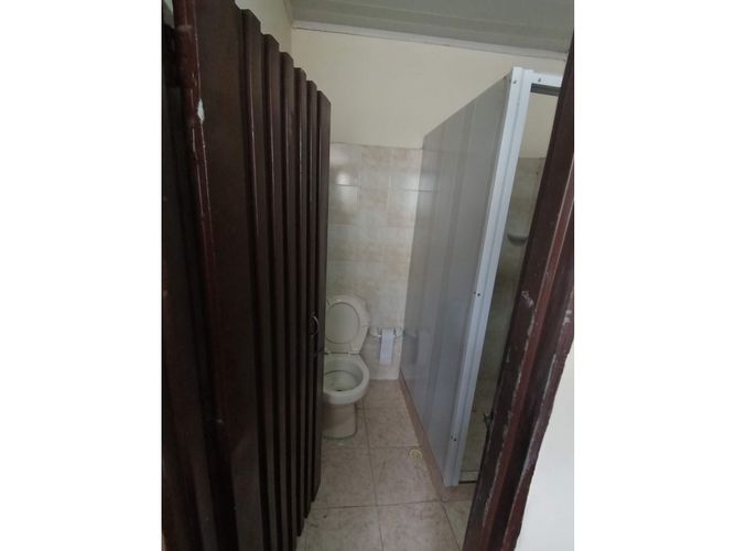 Casa de 7 alcobas en venta en Las Delicias, Cali, 240 m² · foto 4 de 15