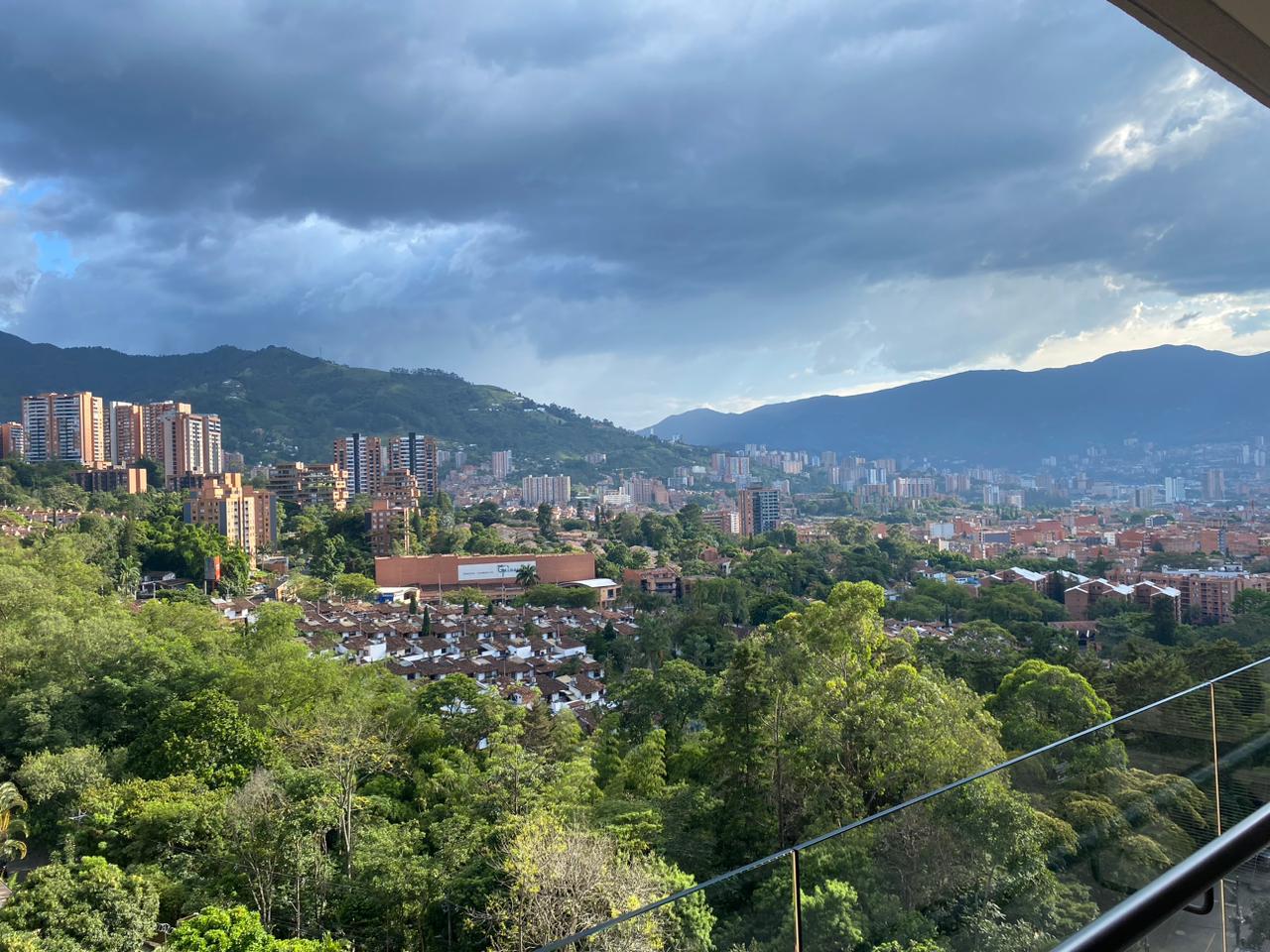 Apartamento en venta en Cumbres, Envigado · foto 6 de 24