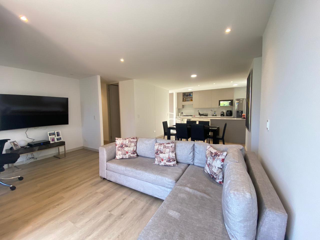 Apartamento en venta en Cumbres, Envigado · foto 8 de 24