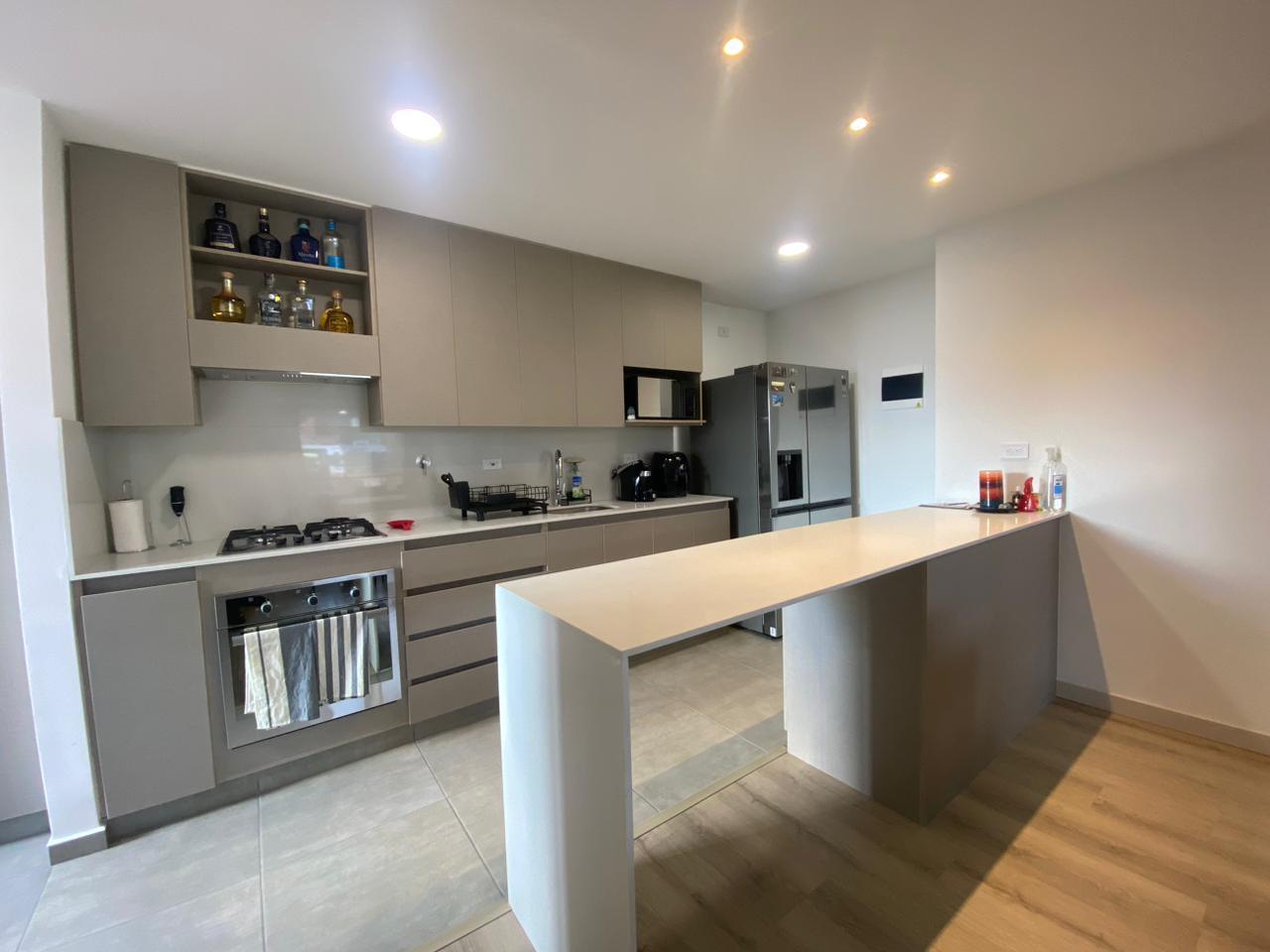 Apartamento en venta en Cumbres, Envigado · foto 16 de 24