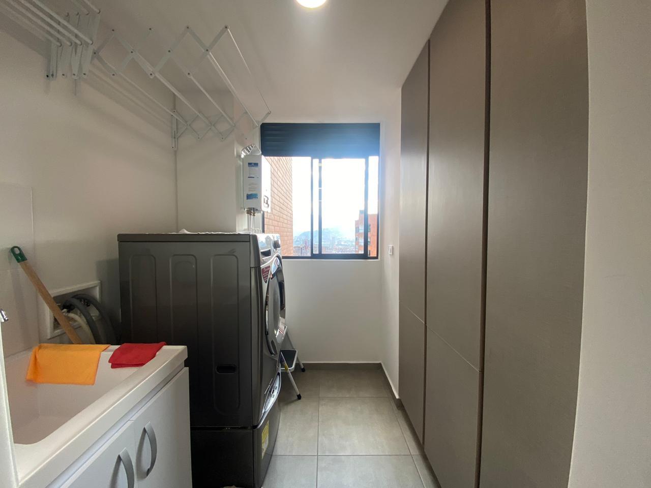 Apartamento en venta en Cumbres, Envigado · foto 17 de 24