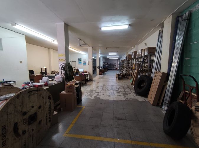 Bodega en venta en Granada, Medellín, 358 m² · foto 3 de 8