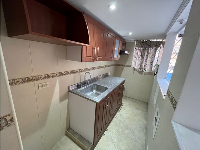 Apartamento en venta en Verbenal San Antonio, Bogotá · foto 3 de 13