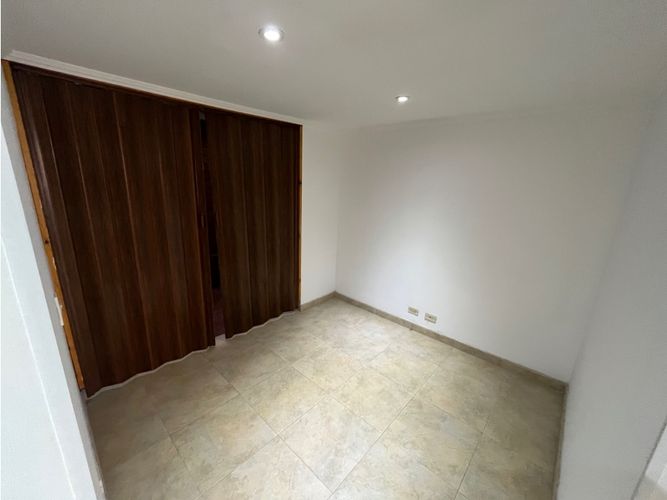 Apartamento en venta en Verbenal San Antonio, Bogotá · foto 6 de 13