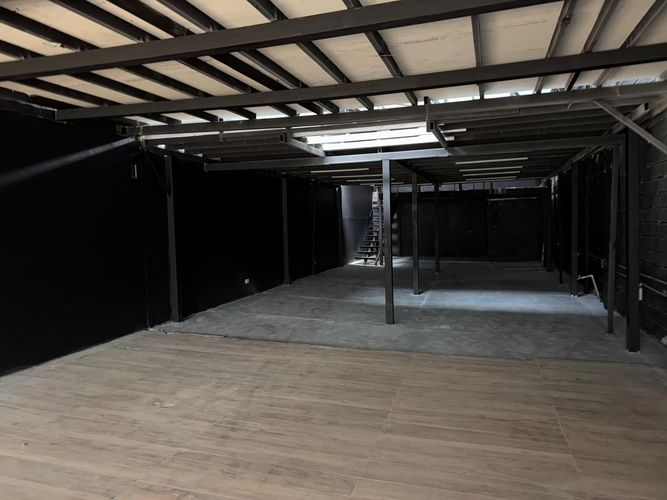 Bodega en venta en Belén, Medellín, 360 m² · foto 7 de 9