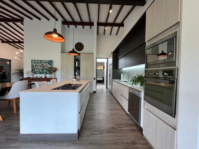 Casa de 3 alcobas en venta en Los Salados, El Retiro · foto 6 de 19