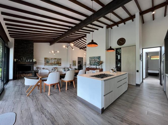 Casa de 3 alcobas en venta en Los Salados, El Retiro · foto 8 de 19