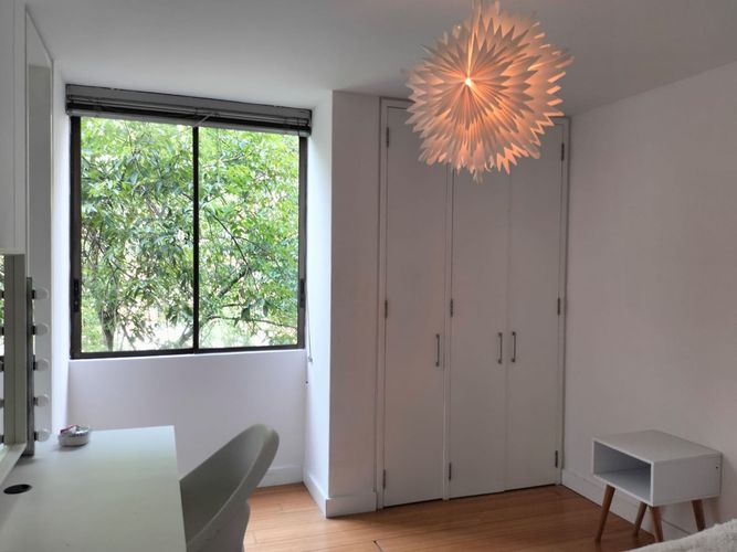 Apartamento de 4 alcobas en arriendo en El Poblado, Medellín, 234 m² · foto 11 de 19