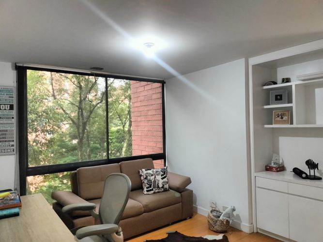 Apartamento de 4 alcobas en arriendo en El Poblado, Medellín, 234 m² · foto 13 de 19