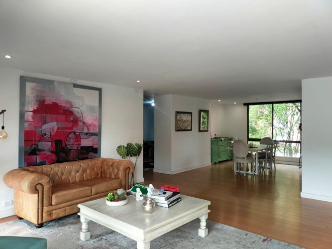 Apartamento de 4 alcobas en arriendo en El Poblado, Medellín, 234 m² · foto 3 de 19