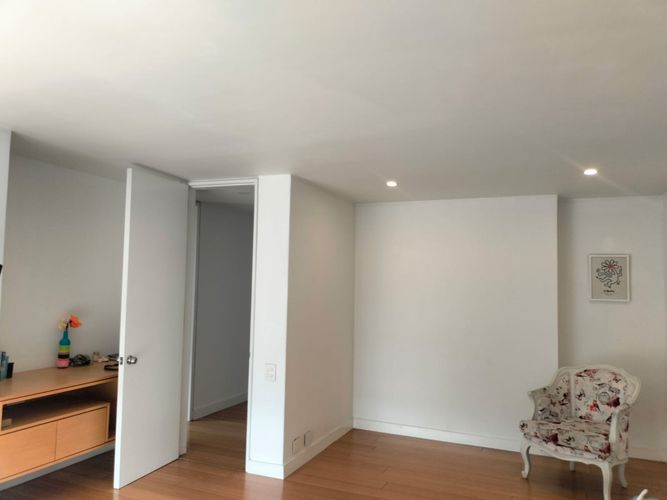 Apartamento de 4 alcobas en arriendo en El Poblado, Medellín, 234 m² · foto 16 de 19