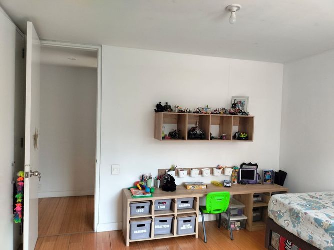 Apartamento de 4 alcobas en venta en El Poblado, Medellín, 234 m² · foto 15 de 19