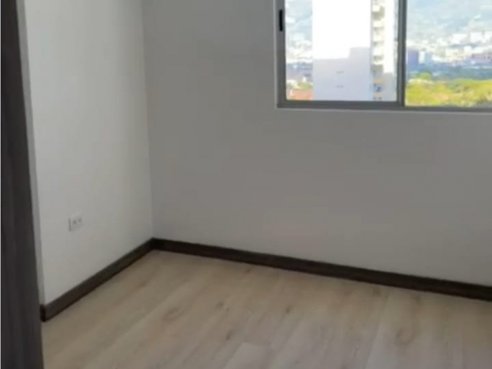 Apartamento en venta en Suramérica, Itagüí · foto 5 de 9