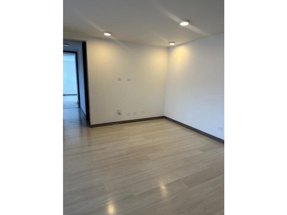 Apartamento en venta en Suramérica, Itagüí · foto 6 de 9