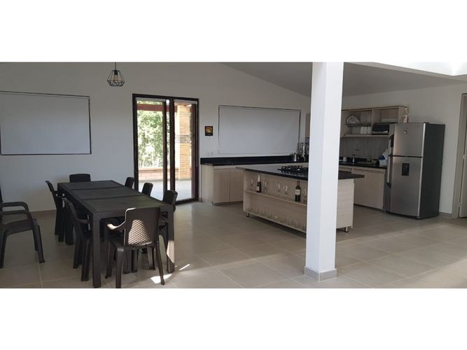 Finca en venta en Medellín, 230 m² · foto 5 de 20