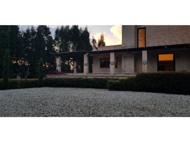 Finca en venta en Medellín, 230 m² · foto 15 de 20