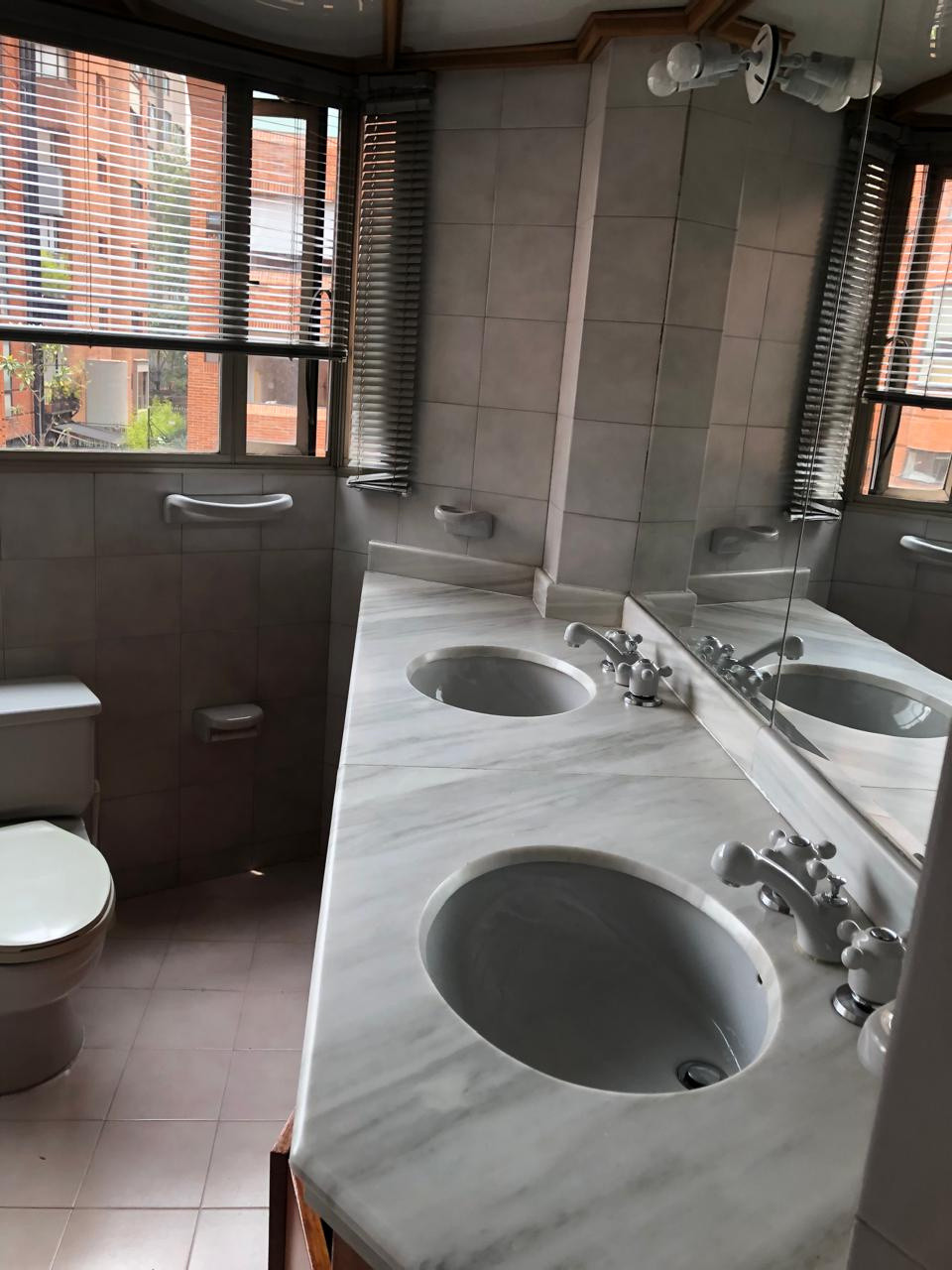 Apartamento en venta en Los Rosales, Bogotá · foto 23 de 23