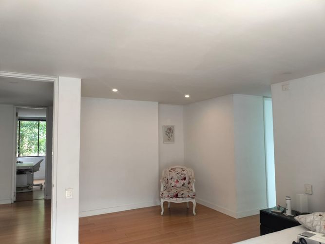 Apartamento de 4 alcobas en arriendo en El Poblado, Medellín, 218 m² · foto 11 de 20