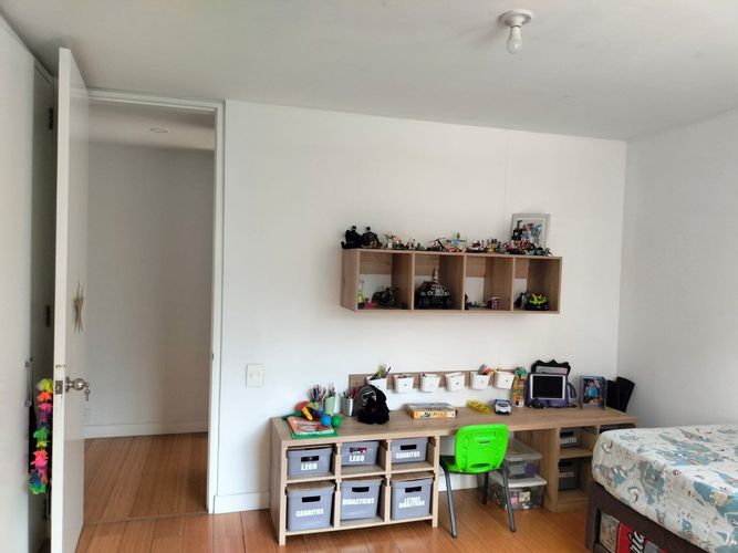 Apartamento de 4 alcobas en arriendo en El Poblado, Medellín, 218 m² · foto 15 de 20